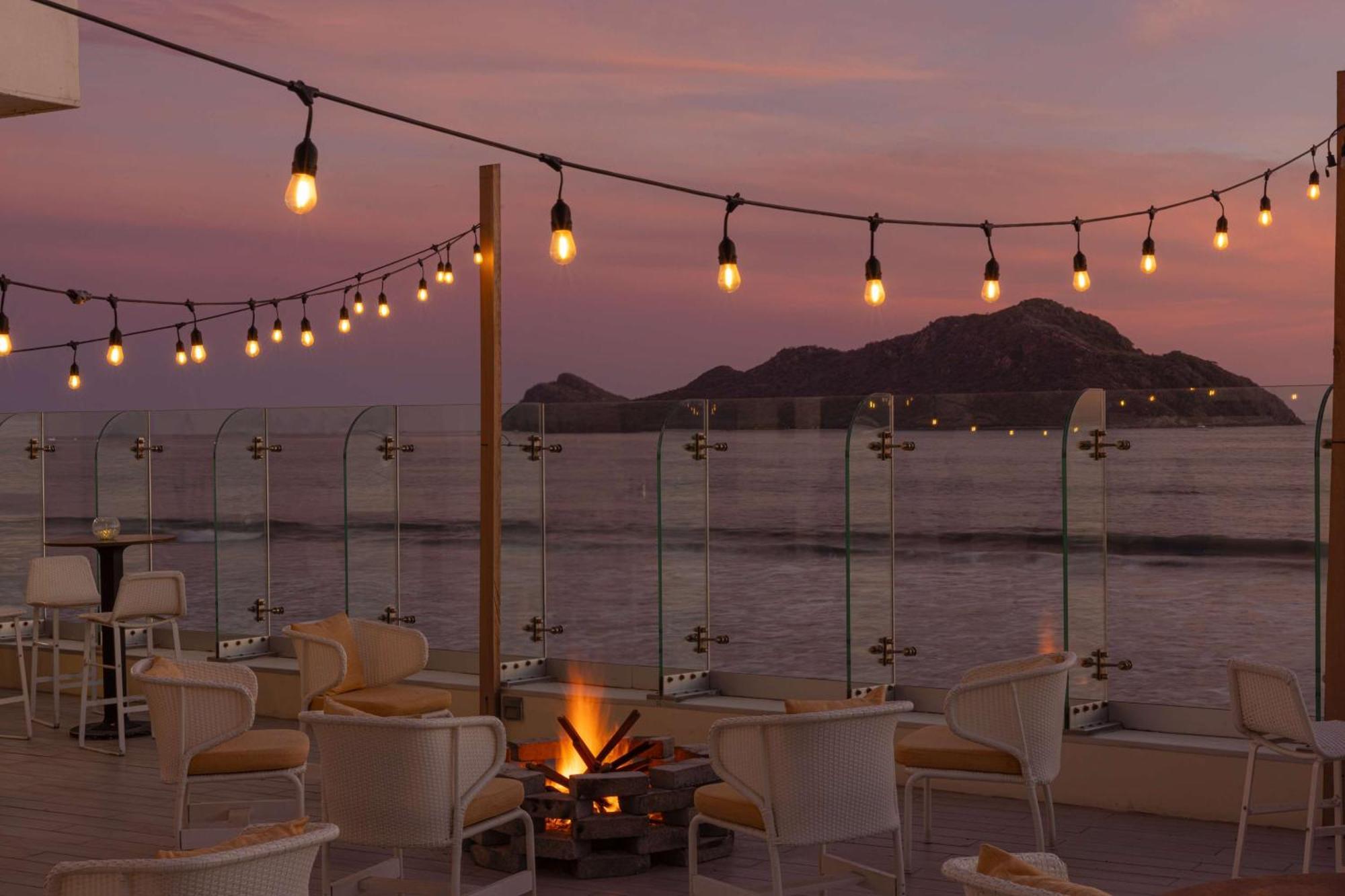 Doubletree By Hilton Mazatlan, Sin Hotel Buitenkant foto